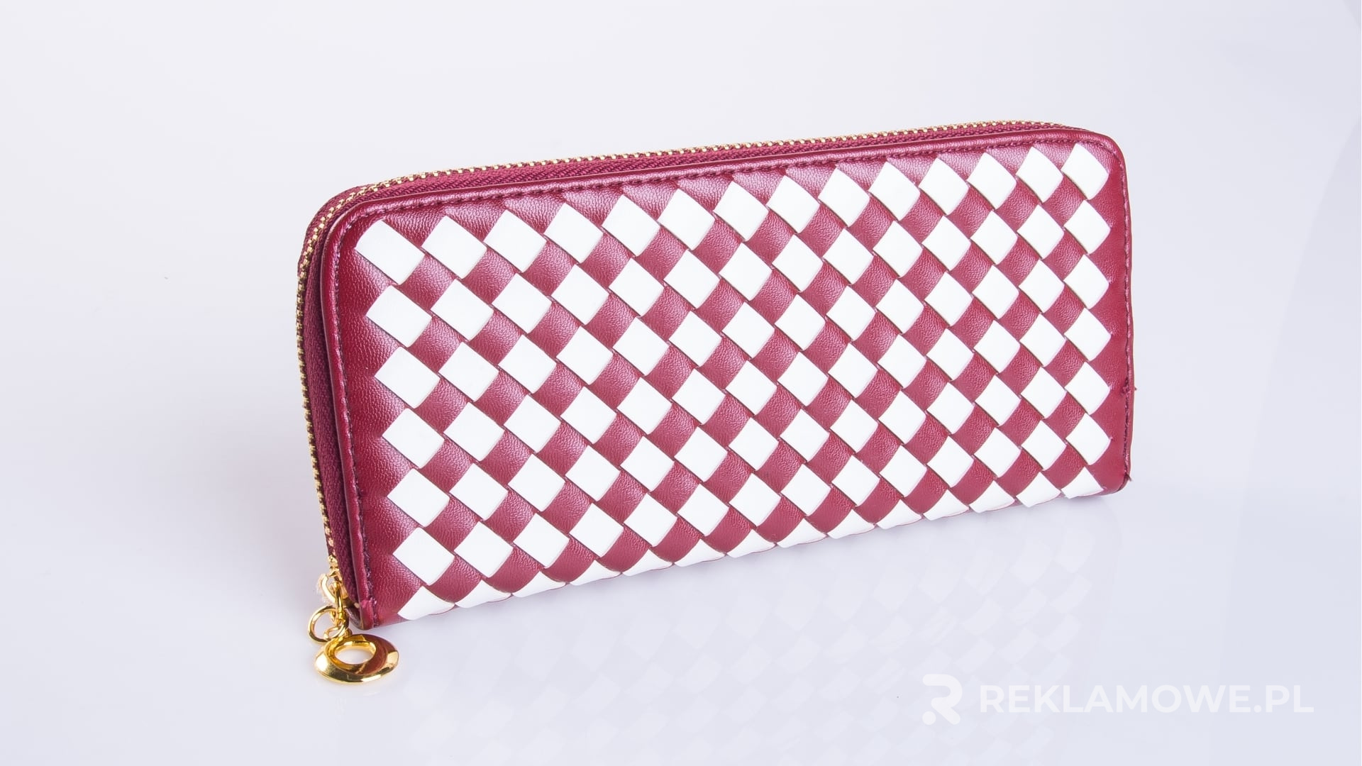 Ochrona danych w portfelu z technologią RFID