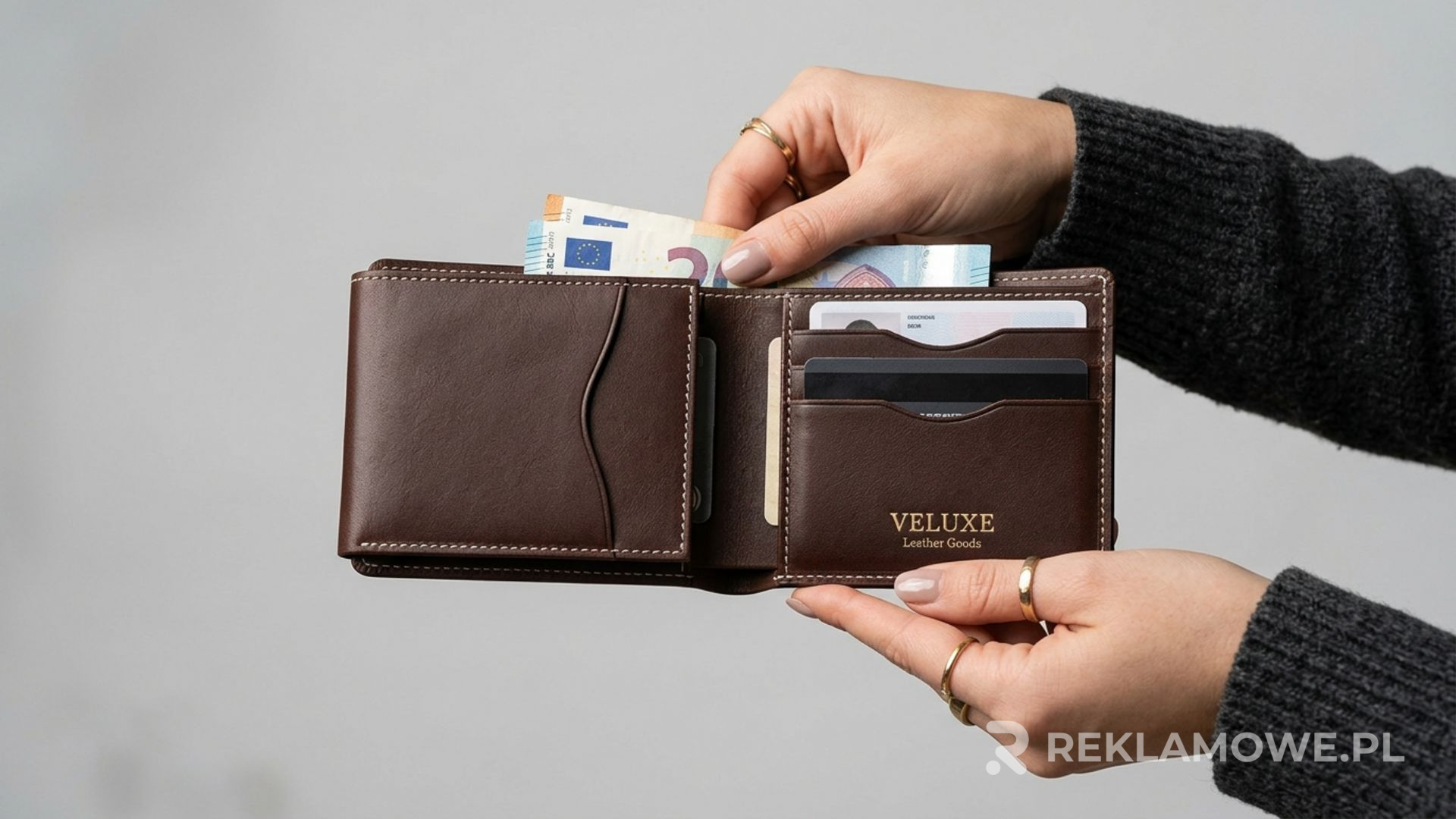 Trendy w projektowaniu portfeli reklamowych w 2026 roku